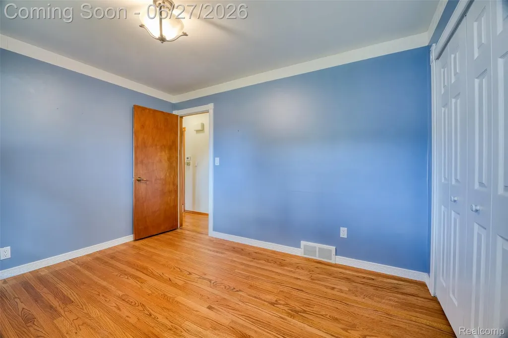 13533 Masonic Boulevard Warren City MI 48088