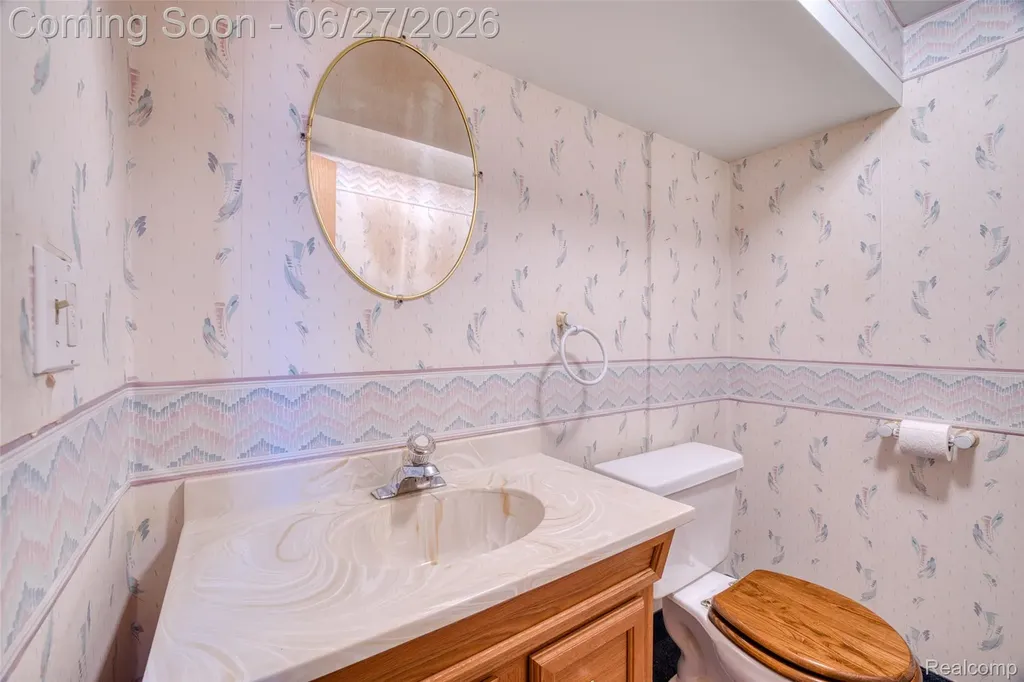 13533 Masonic Boulevard Warren City MI 48088