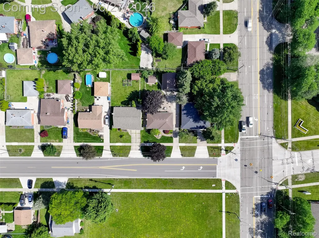 13533 Masonic Boulevard Warren City MI 48088
