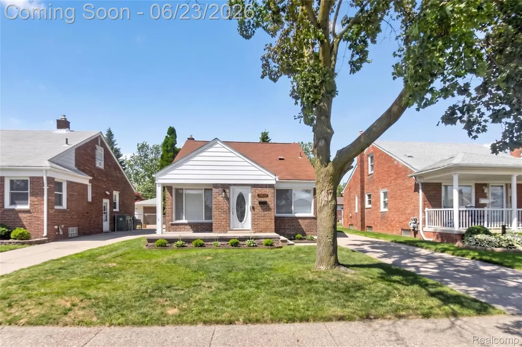 12972 Callender Street Southgate City MI 48195
