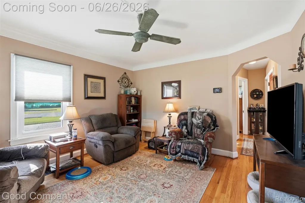 4415 Auburn Road Shelby Charter Township MI 48317