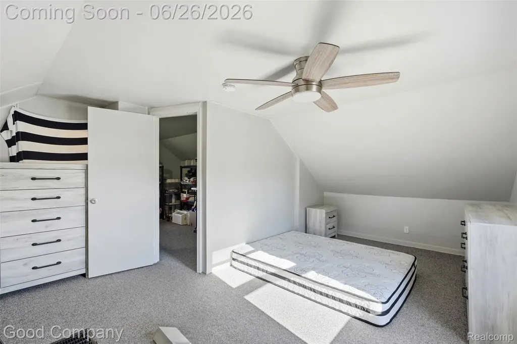 4415 Auburn Road Shelby Charter Township MI 48317