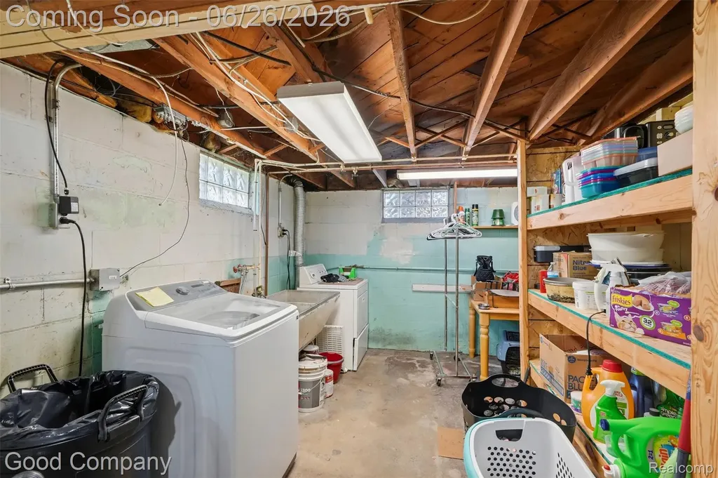 4415 Auburn Road Shelby Charter Township MI 48317