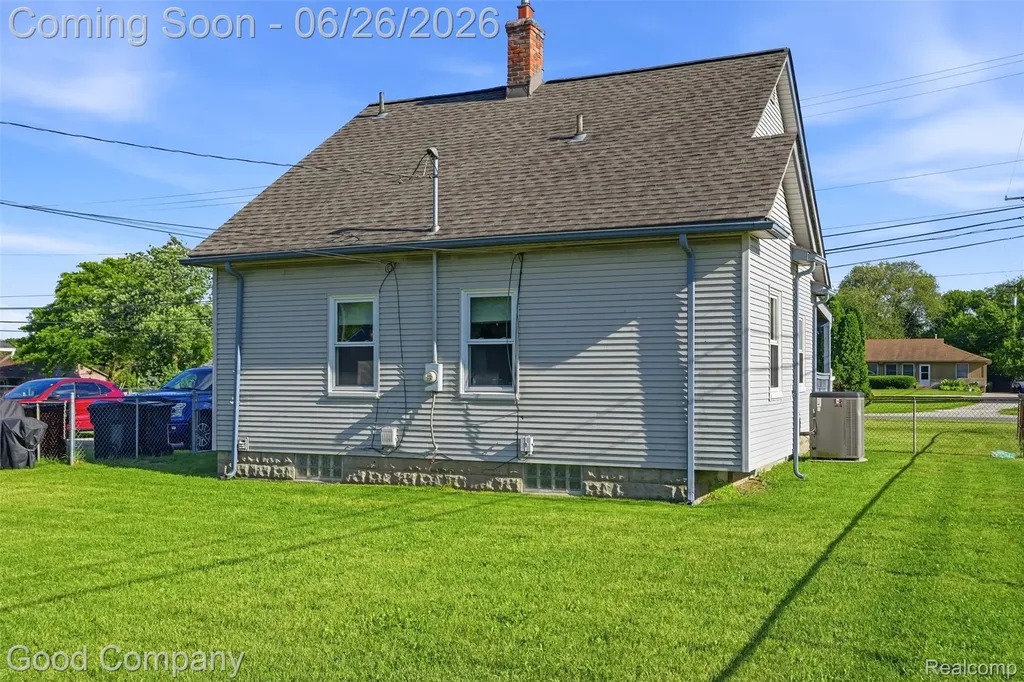 4415 Auburn Road Shelby Charter Township MI 48317