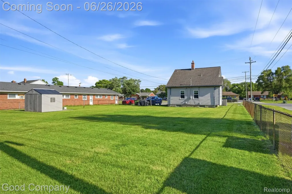 4415 Auburn Road Shelby Charter Township MI 48317
