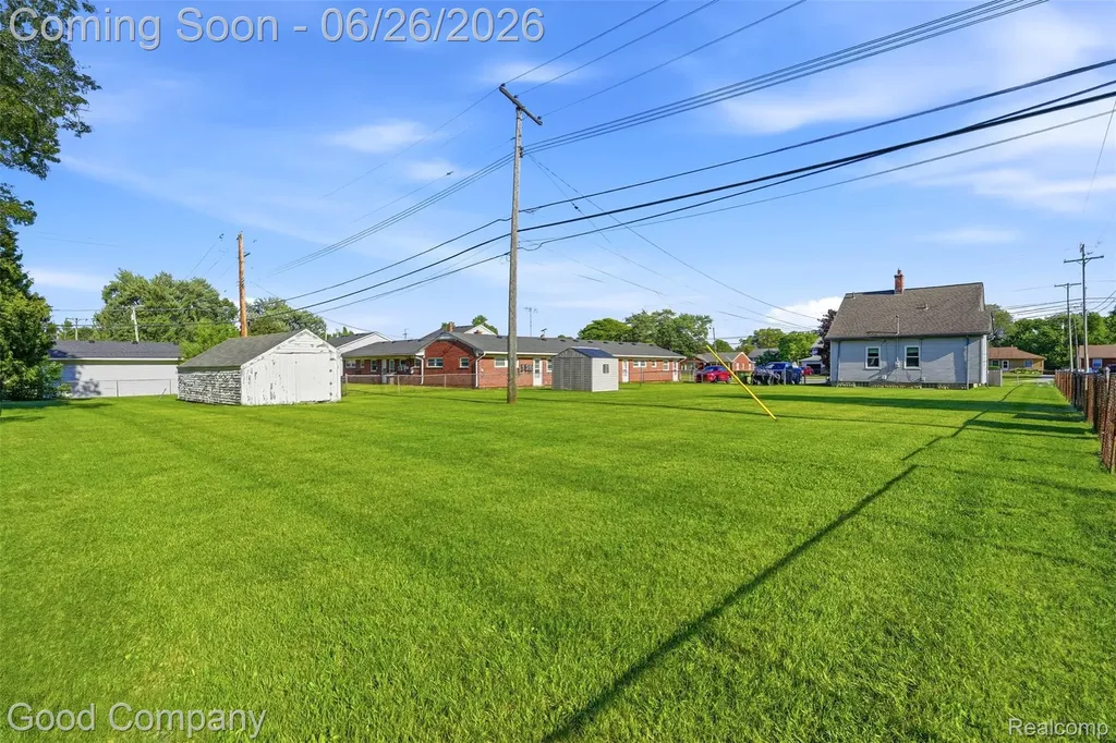 4415 Auburn Road Shelby Charter Township MI 48317