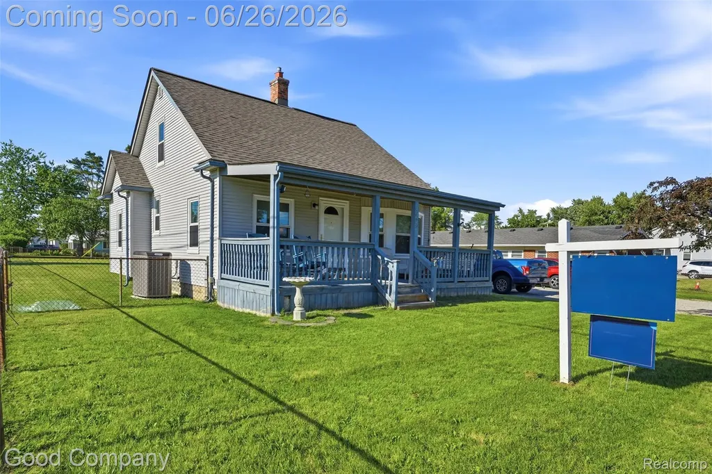4415 Auburn Road Shelby Charter Township MI 48317