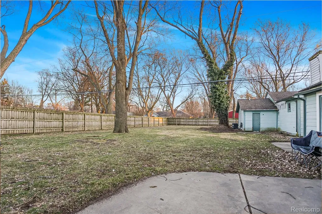 5336 Mansfield Avenue Sterling Heights City MI 48310