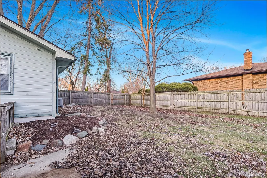 5336 Mansfield Avenue Sterling Heights City MI 48310