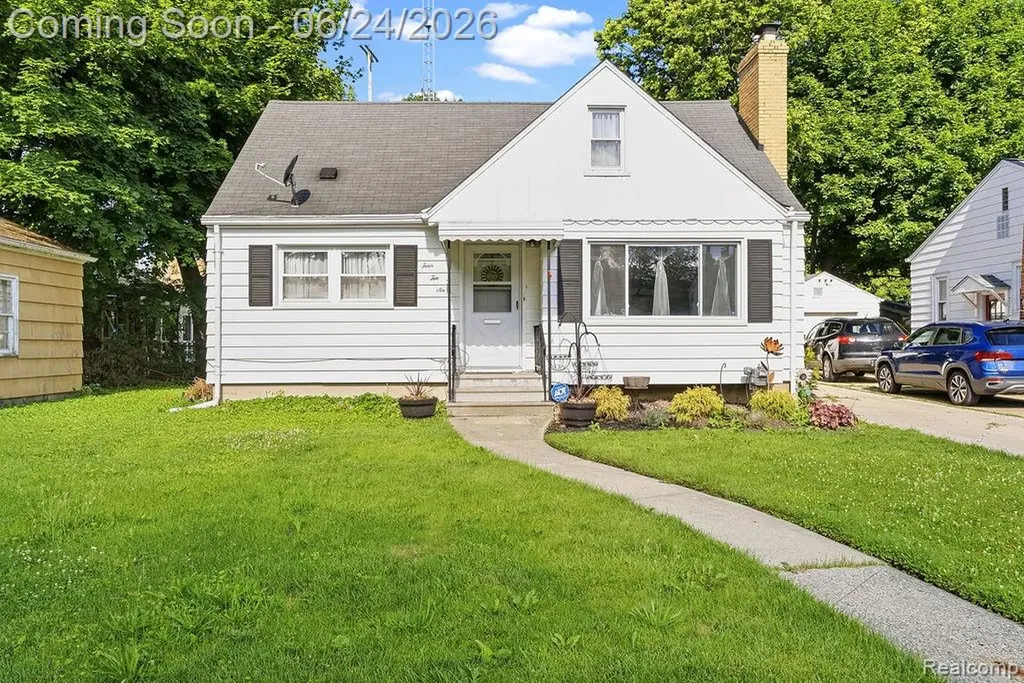426 S Vernon Avenue Flint City MI 48503