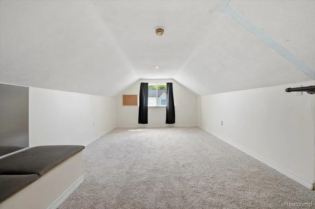37 Ensley Street Oxford Village MI 48371