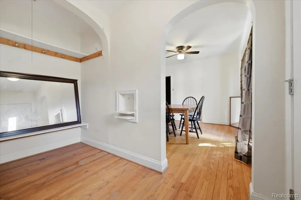 37 Ensley Street Oxford Village MI 48371