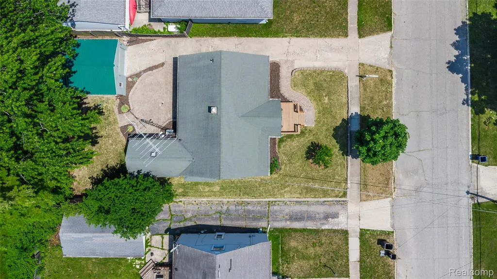 3106 Yale Street Flint City MI 48503