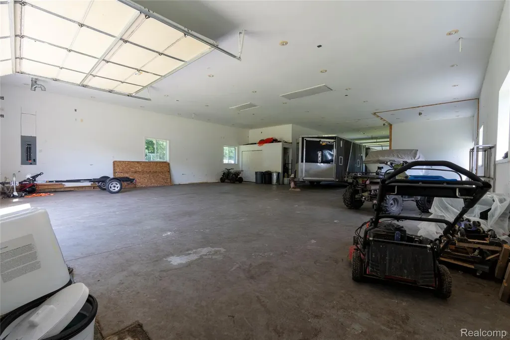10069 Silver Lake Road Argentine Township MI 48451