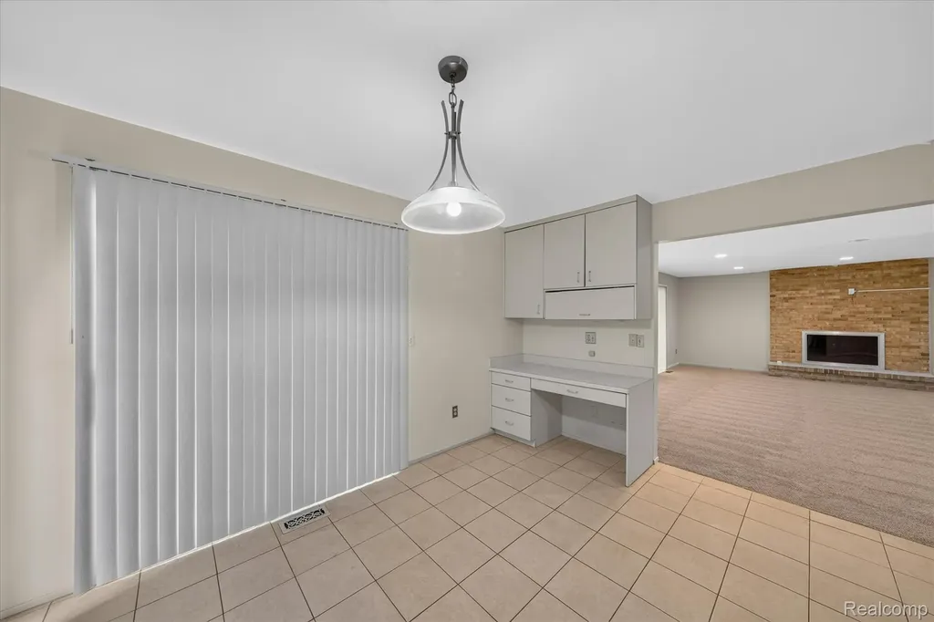6153 Pickwood Drive West Bloomfield Charter Township MI 48322