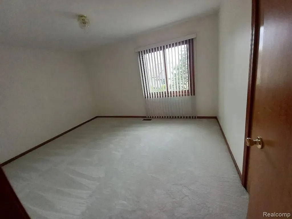 47630 Robins Nest Drive Shelby Charter Township MI 48315