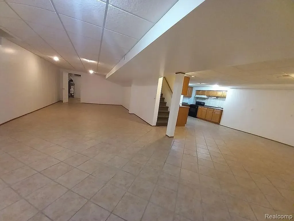 47630 Robins Nest Drive Shelby Charter Township MI 48315