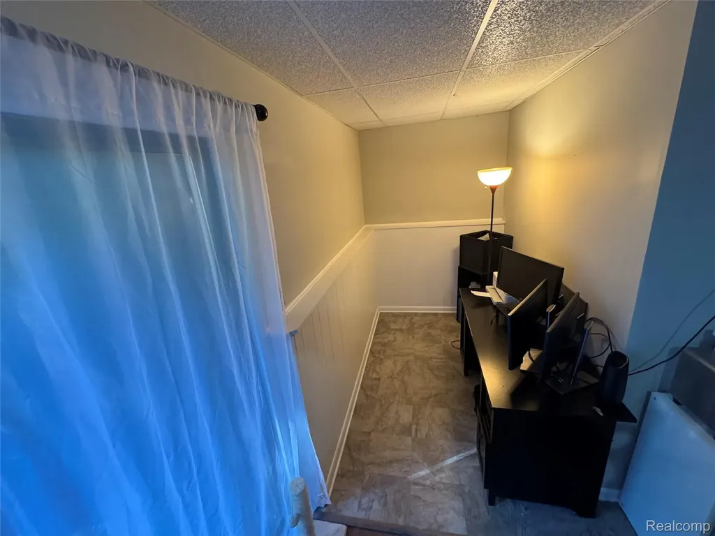 279 Fairway Court Plainwell City MI 49080