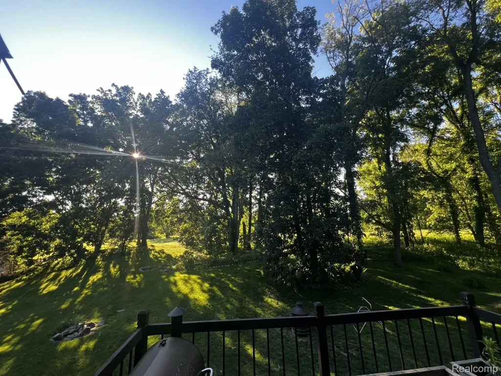 279 Fairway Court Plainwell City MI 49080