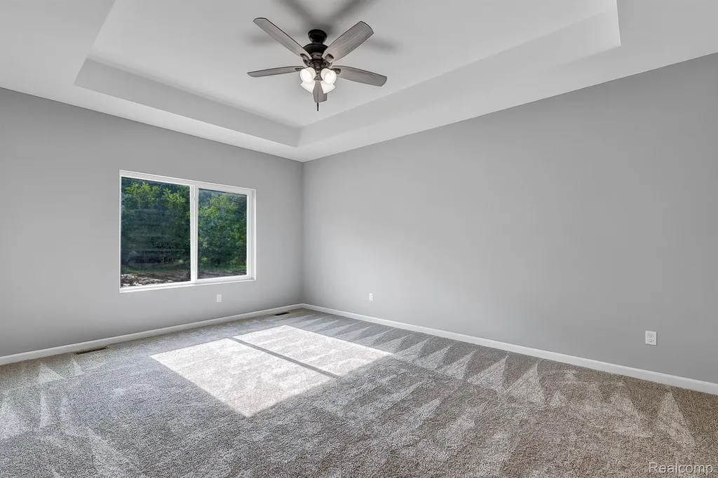6064 Woodridge Lane Grand Blanc City MI 48439