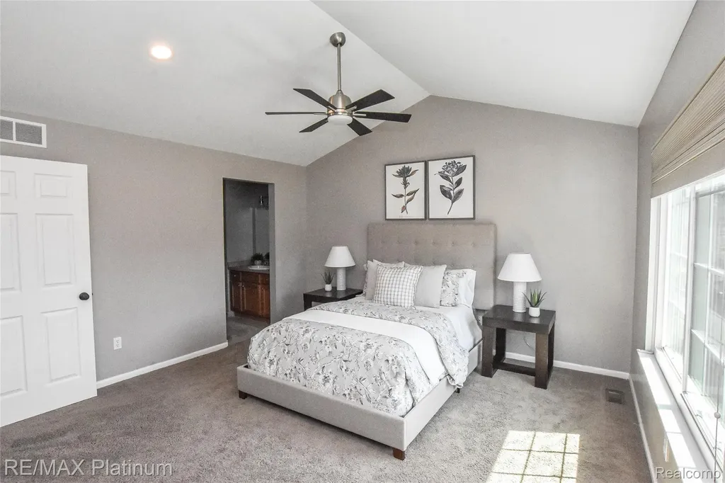1661 Sanctuary Circle Oceola Township MI 48855