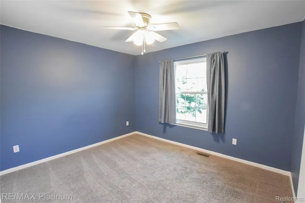 1661 Sanctuary Circle Oceola Township MI 48855