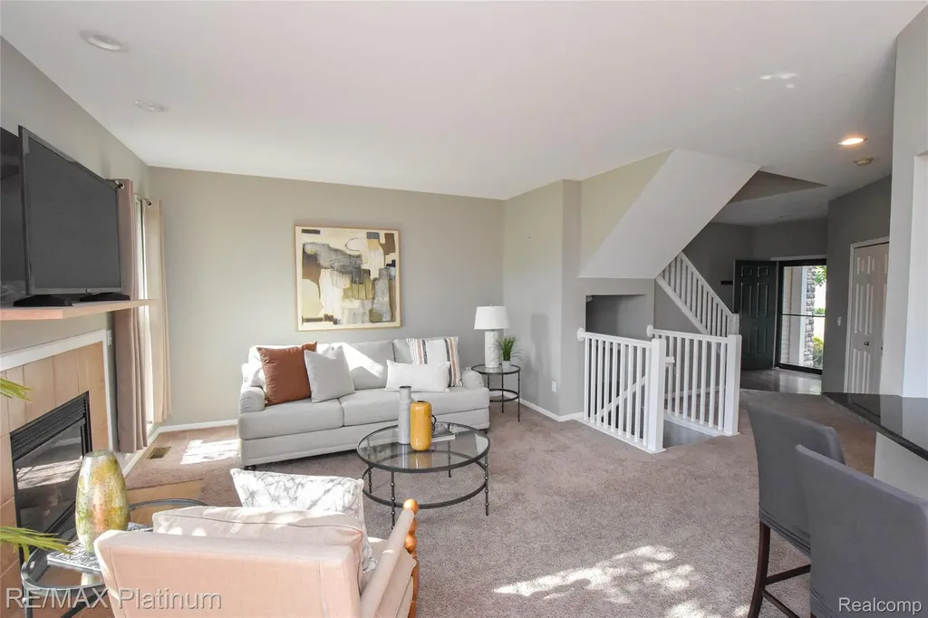 1661 Sanctuary Circle Oceola Township MI 48855