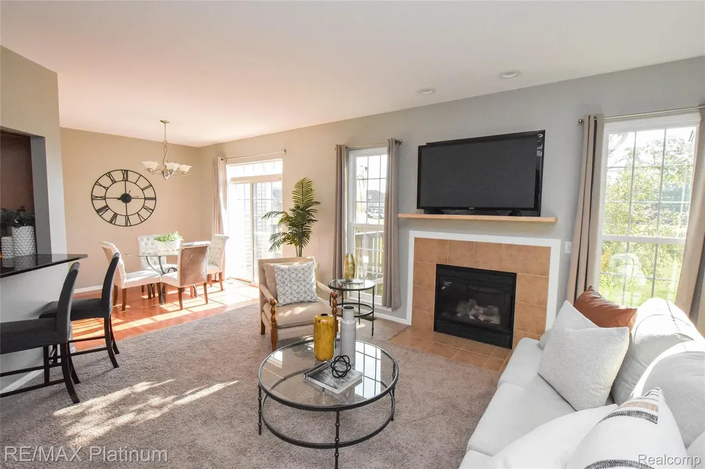 1661 Sanctuary Circle Oceola Township MI 48855