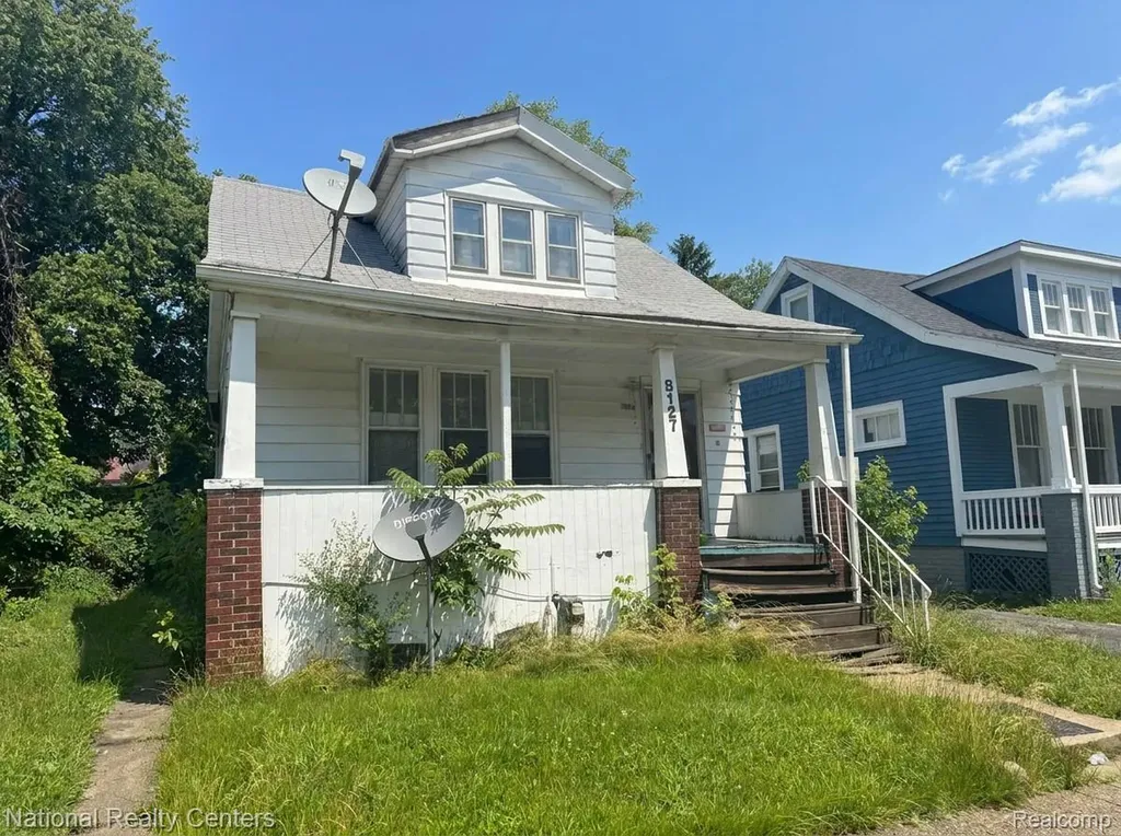 8127 E Hildale Street Detroit City MI 48234