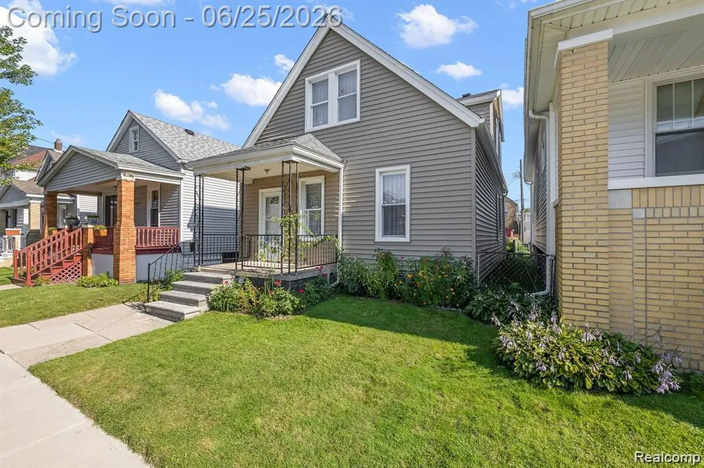 2310 Neibel Street Hamtramck City MI 48212