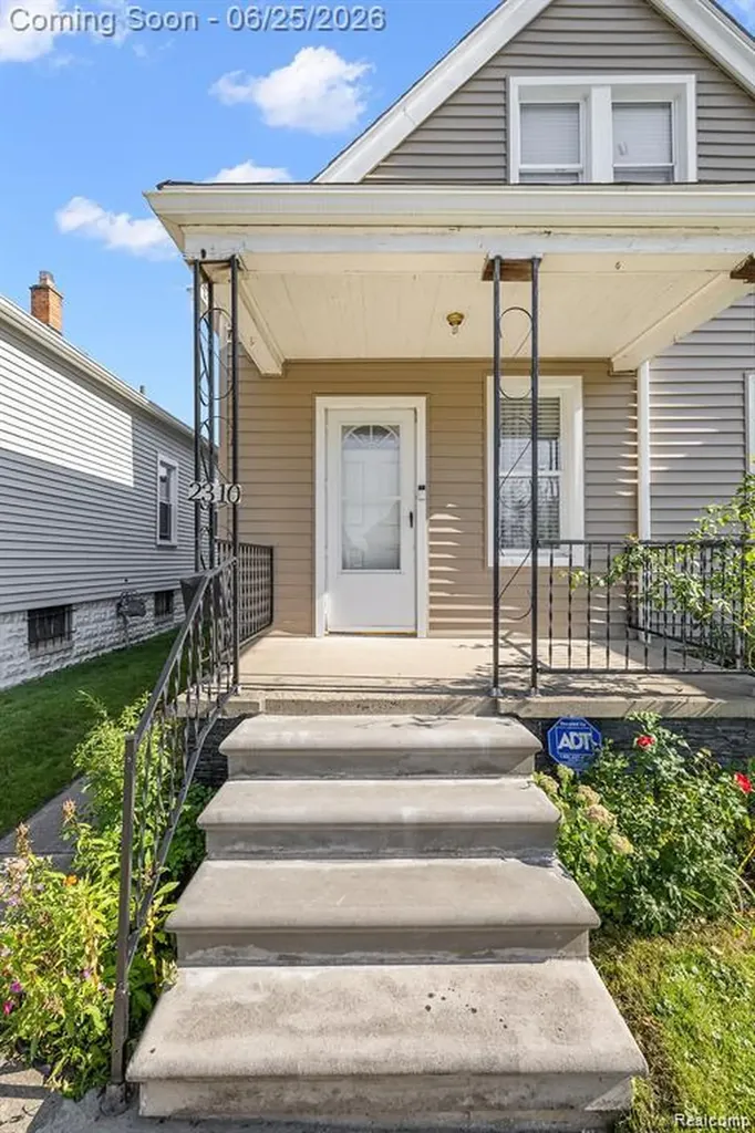 2310 Neibel Street Hamtramck City MI 48212