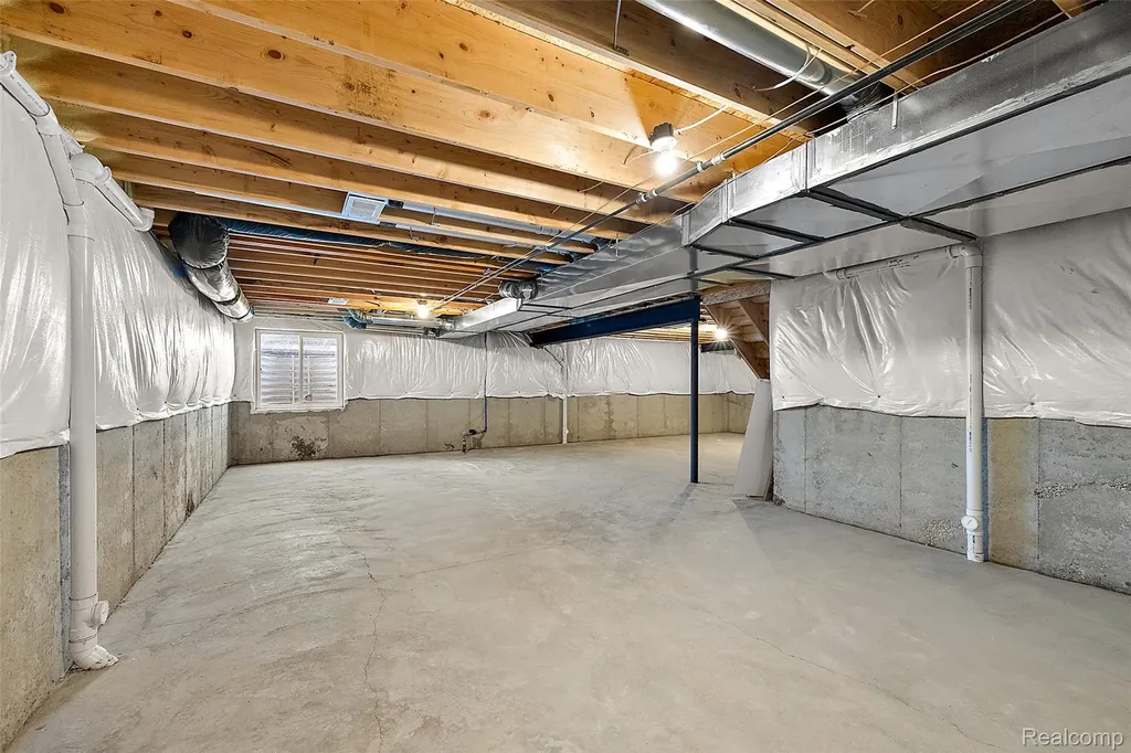 28325 Nadia Lane Chesterfield Township MI 48047