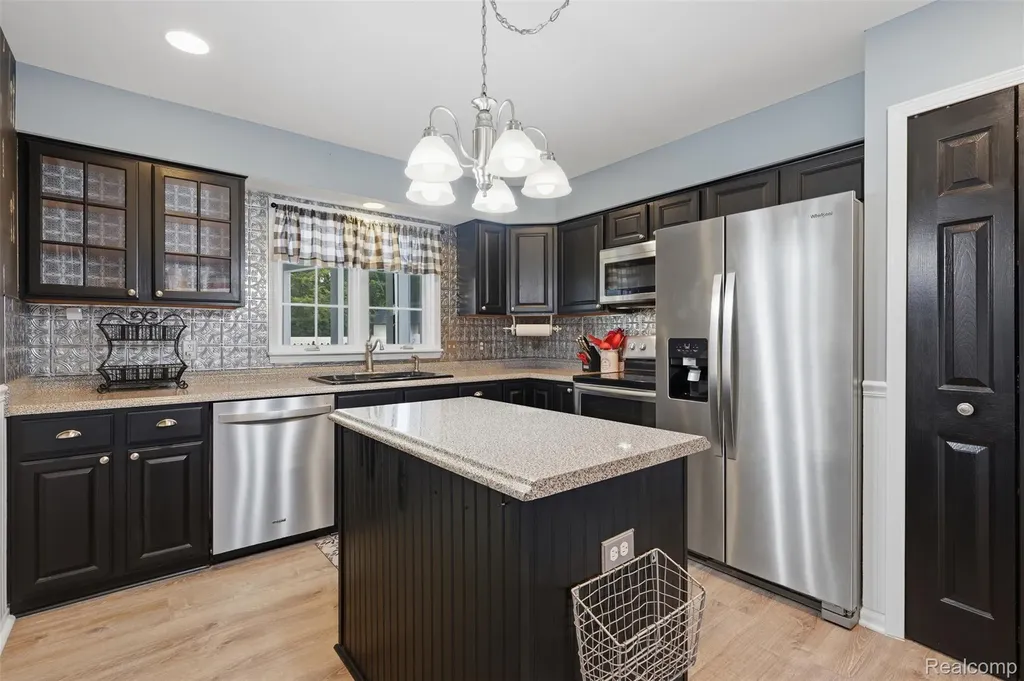 11673 Orchardview Drive Fenton City MI 48430