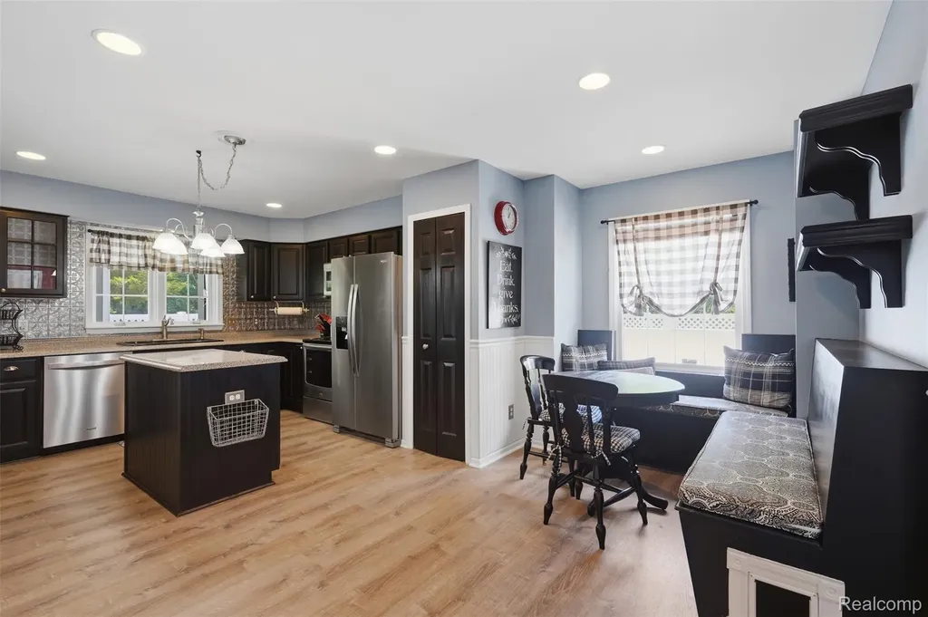 11673 Orchardview Drive Fenton City MI 48430