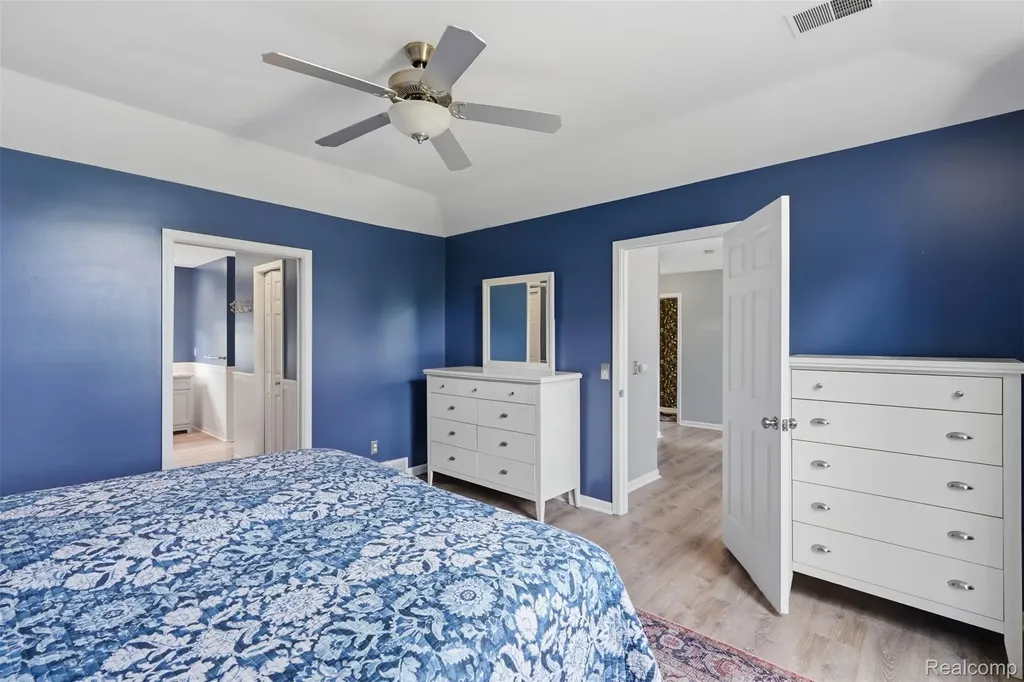 11673 Orchardview Drive Fenton City MI 48430