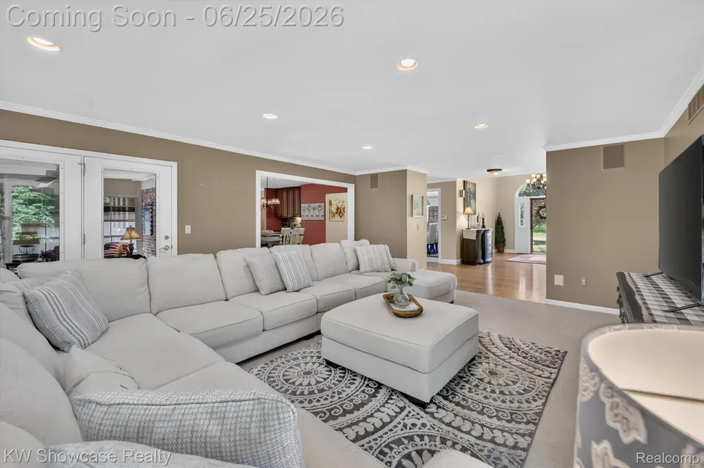 11073 Sandy Creek Drive Green Oak Township MI 48178