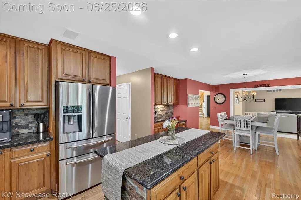 11073 Sandy Creek Drive Green Oak Township MI 48178