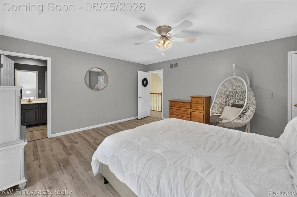 11073 Sandy Creek Drive Green Oak Township MI 48178