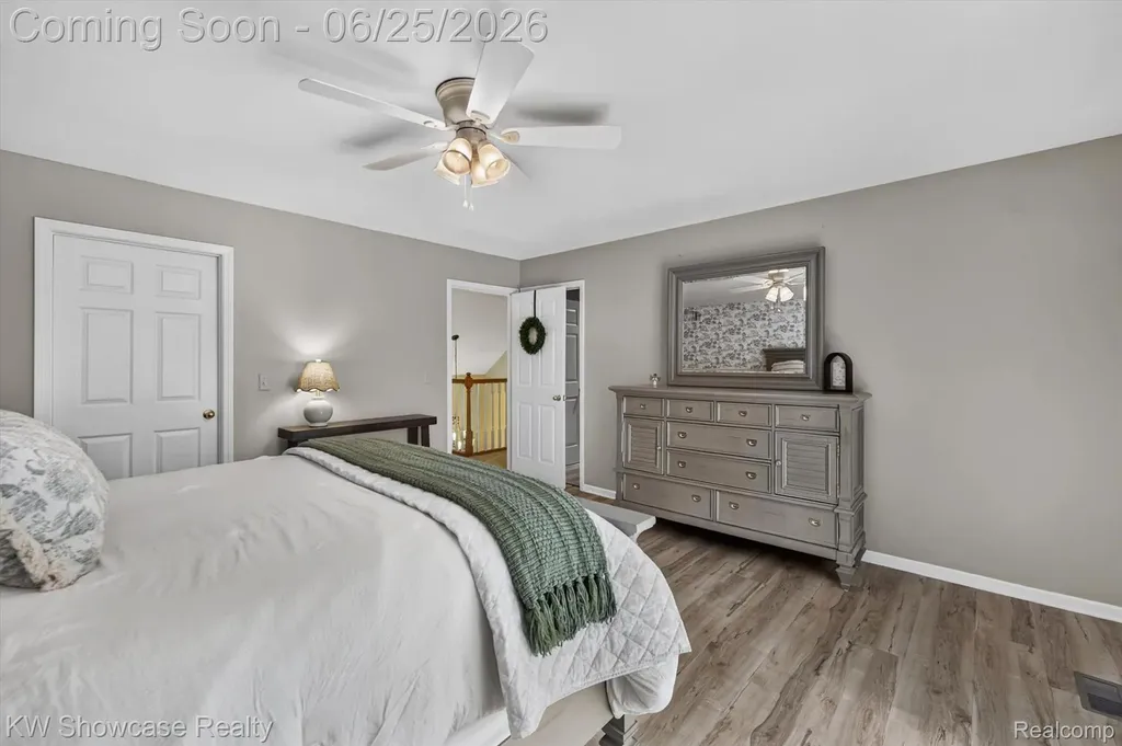 11073 Sandy Creek Drive Green Oak Township MI 48178
