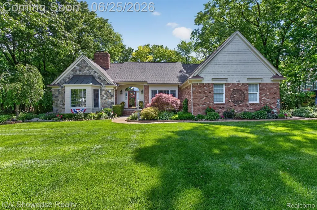11073 Sandy Creek Drive Green Oak Township MI 48178