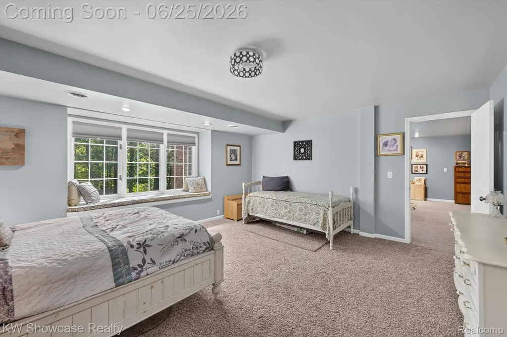 11073 Sandy Creek Drive Green Oak Township MI 48178