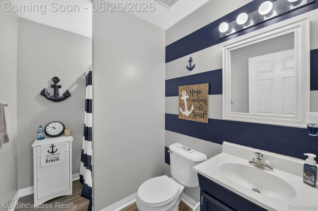 11073 Sandy Creek Drive Green Oak Township MI 48178