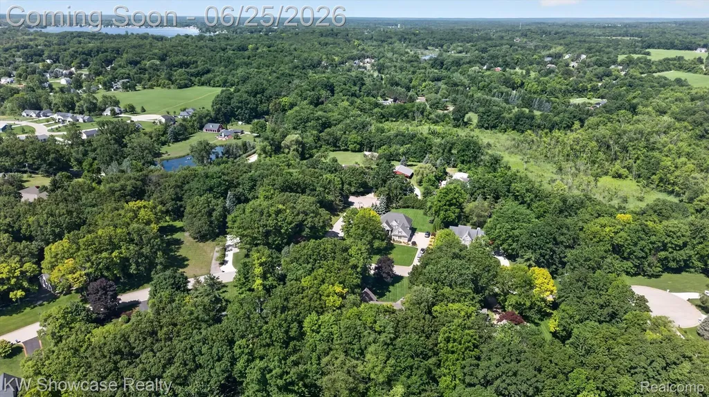 11073 Sandy Creek Drive Green Oak Township MI 48178