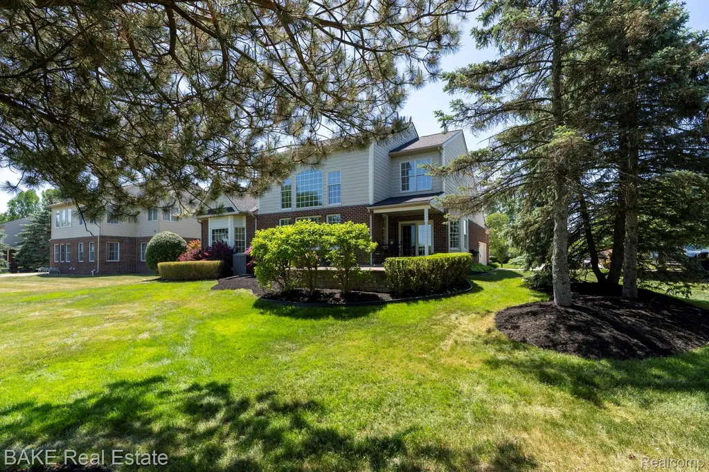 15396 Bay Hill Drive Northville Township MI 48168