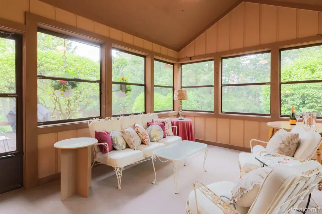 1790 Sashabaw Drive Meridian Charter Township MI 48864