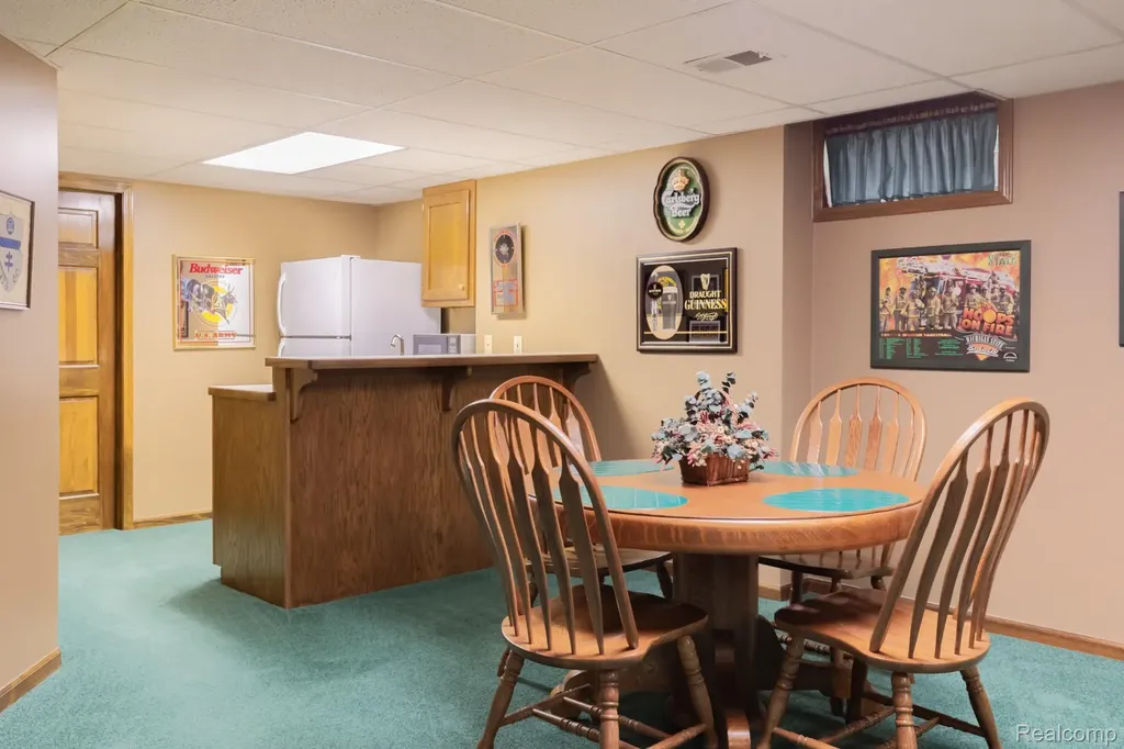 1790 Sashabaw Drive Meridian Charter Township MI 48864