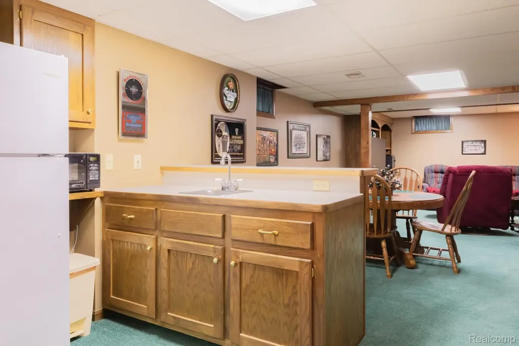 1790 Sashabaw Drive Meridian Charter Township MI 48864