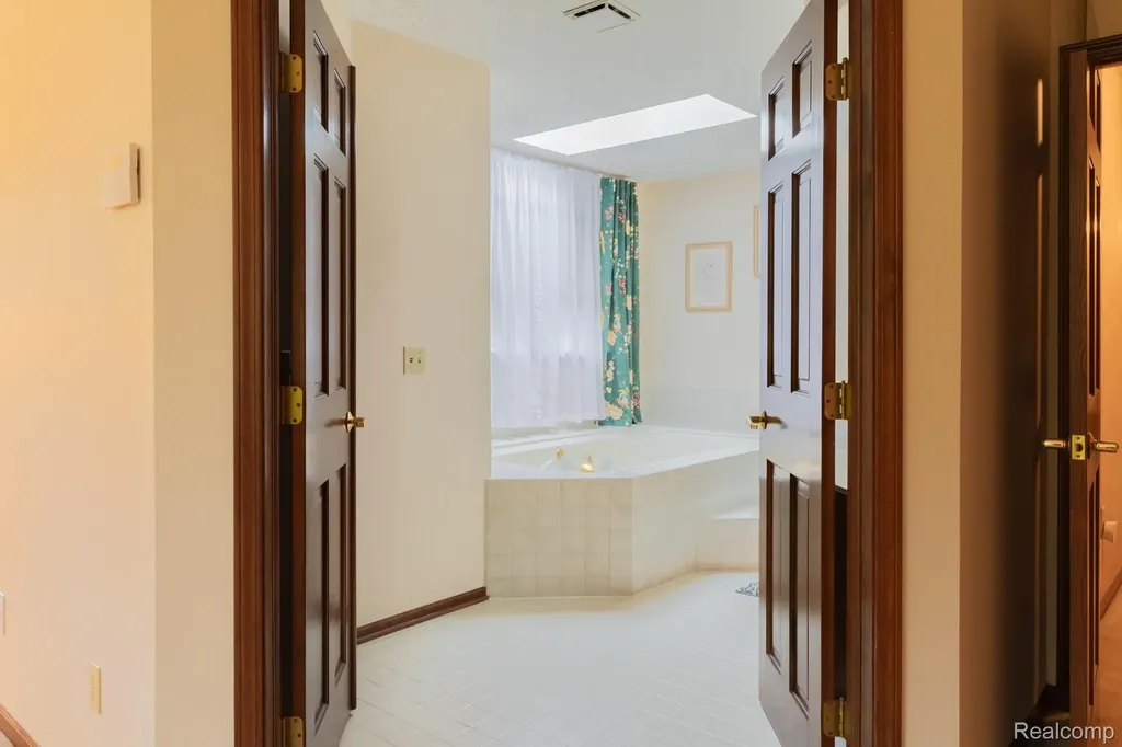 1790 Sashabaw Drive Meridian Charter Township MI 48864