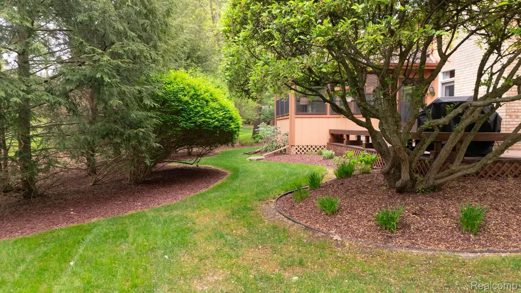 1790 Sashabaw Drive Meridian Charter Township MI 48864