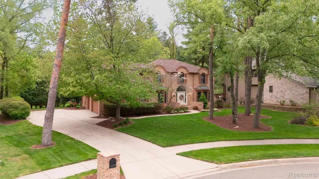 1790 Sashabaw Drive Meridian Charter Township MI 48864